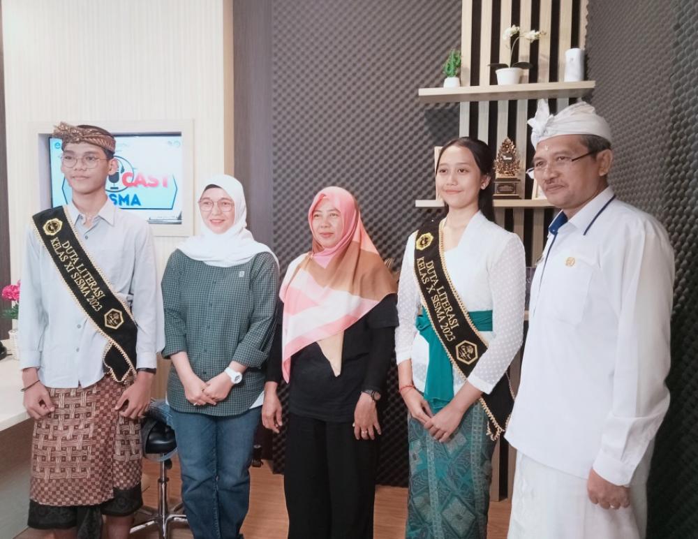 Kunjungan BGP Riau ke SMAN 7 Denpasar