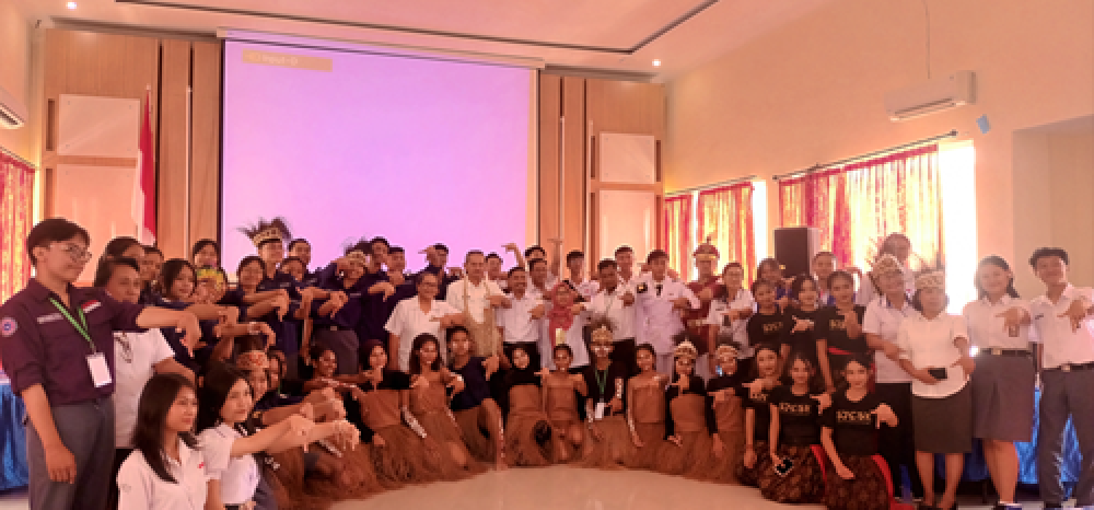 Terjalinnya Tali Persahabatan Melalui Kunjungan Studi Banding dari SMAN 2 Skanto Keerom ke SMAN 7 Denpasar
